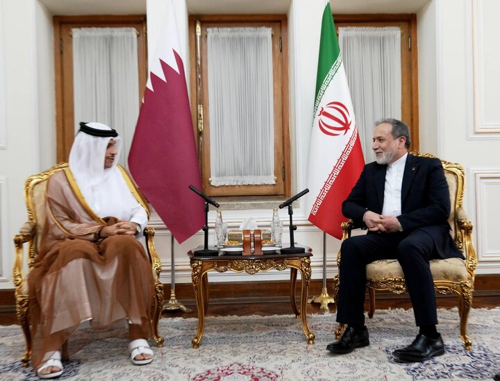 دیدار نخست‌وزیر قطر با عراقچی