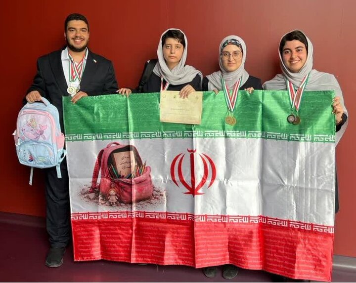 کسب ۳ مدال جهانی توسط یک دانش‌آموز فارسی در المپیاد جهانی علوم زمین تورین ایتالیا