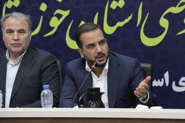شبکه بانکی منابع خوزستان را جذب و در خارج استان مصرف می‌کند