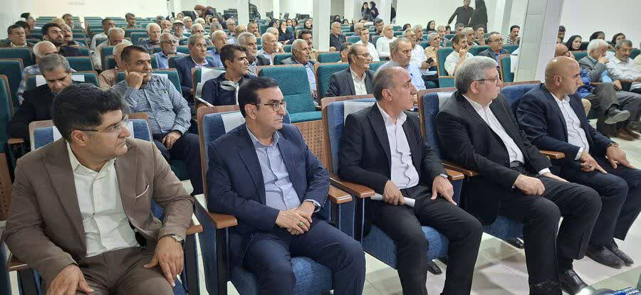 طرح «دست‌های مهربان» راه‌حلی برای ایجاد فضایی خانواده محور برای سالمندان