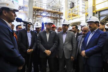 بازدیدسید محمد اتابک وزیر صنعت، معدن و تجارت از کارخانه فلوتاسیون سرباره خاتون آباد شهربابک