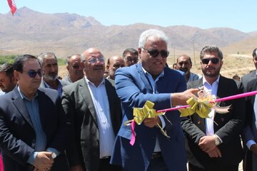 معاون استاندار فارس:توسعه انرژی خورشیدی در بوانات با اجرای طرح‌های کوچک‌مقیاس دنبال می‌شود