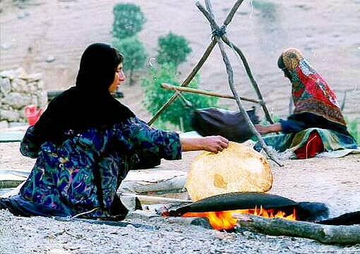 عشایر ایلام، پیشگامان بی‌ادعای اقتصاد و سنگربانان مرزها