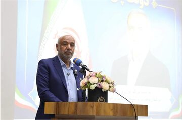 میدری: دارایی مردم در ۷۰۰۰ تعاونی قفل است