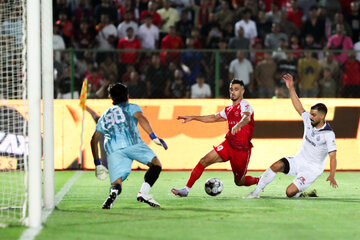 هفته چهارم لیگ برتر فوتبال ایران؛ پرسپولیس - ملوان