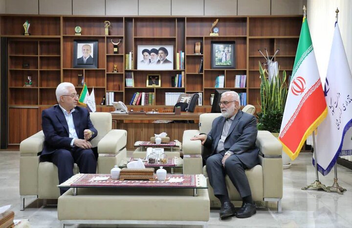 برنامه‌ریزی برای احداث ۵۰۰۰ مگاوات نیروگاه خورشیدی در کشور