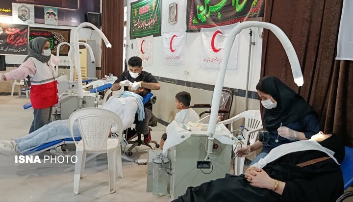 ارائه ۴۰۰ خدمت دندانپزشکی رایگان در مناطق محروم نکا