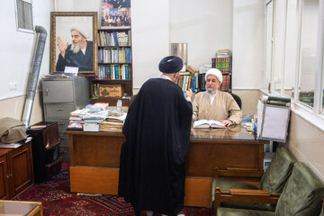 در حاشیه مراسم عمامه گذاری طلاب در روز میلاد پیامبر گرامی اسلام(ص) و امام جعفر صادق(ع) - قم