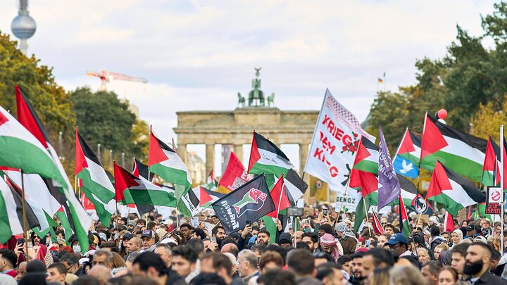 تداوم خروش حمایت از فلسطین در قلب اروپا، از پاریس تا برلین و استکهلم