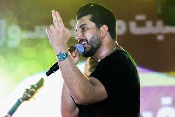 کنسرت رایگان فرزاد فرزین - بندرعباس