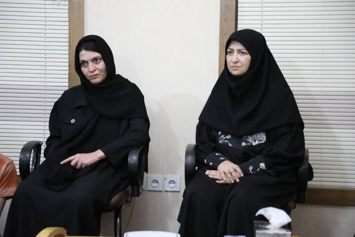  دیدار معاون رئیس‌جمهور با خانواده شهید اهل سنت جنگ رمضان در خراسان شمالی