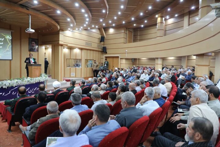 استاندار ایلام: رزمندگان اسلام غیرممکنها را ممکن کردند و بر جبهه استکبار فائق شدند