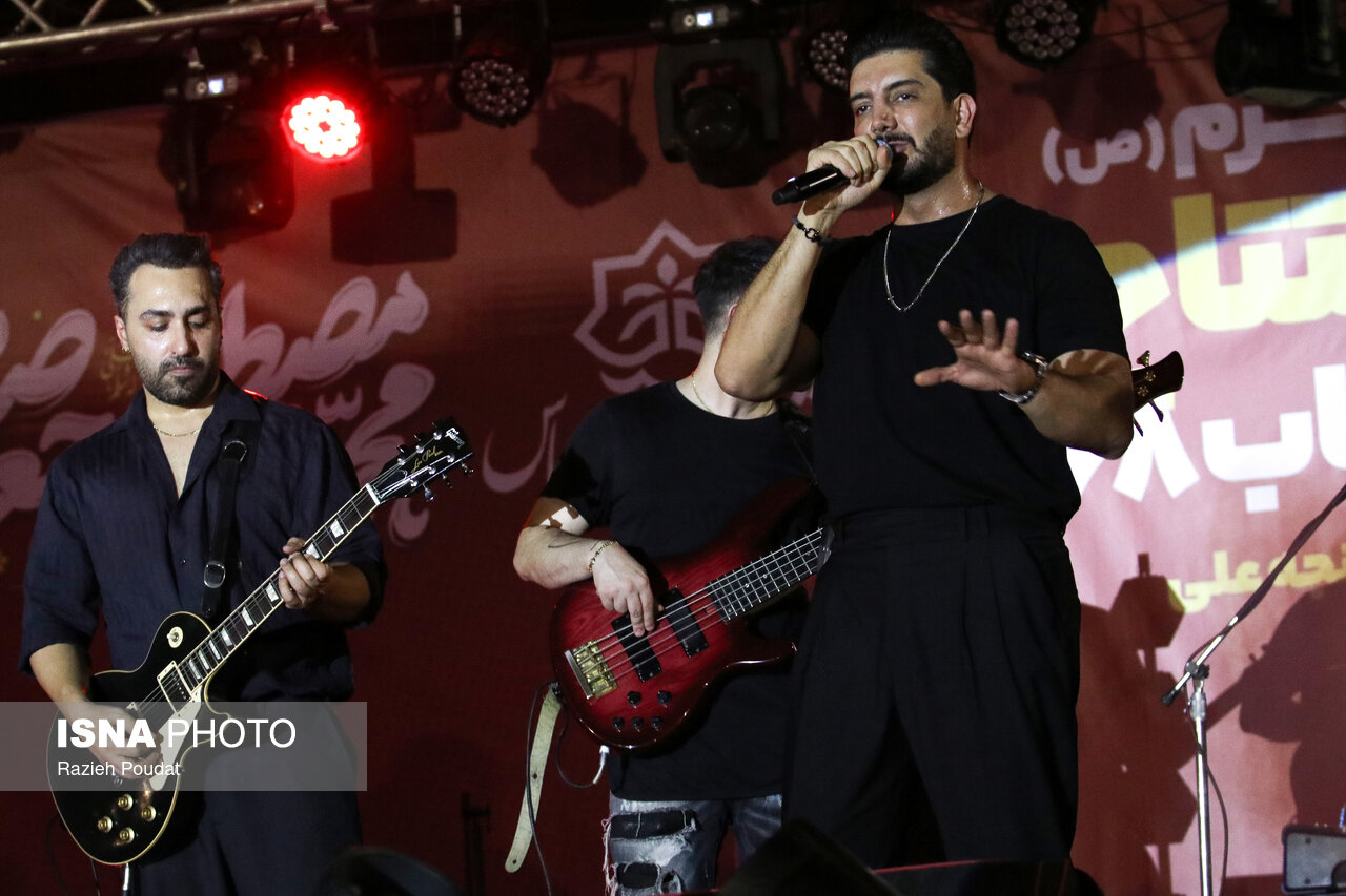 کنسرت رایگان فرزاد فرزین - بندرعباس