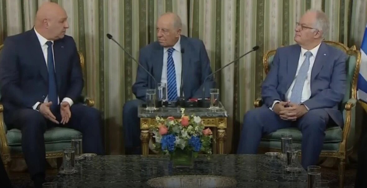 یونان خواستار خروج کامل سربازان اسرائیلی از لبنان شد