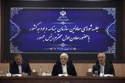 عارف: هنر دولت، اداره کشور با منابع محدود است