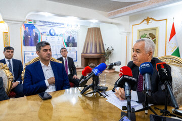 نشست خبری «نظام‌الدین زاهدی» سفیر تاجیکستان در ایران