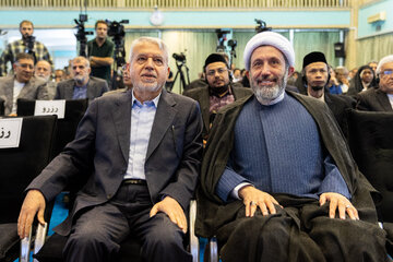 نخستین جایزه دیپلماسی فرهنگی و عمومی جمهوری اسلامی ایران