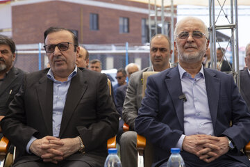 اسکندر مومنی، وزیر کشور-محمد نوذری، استاندار قزوین