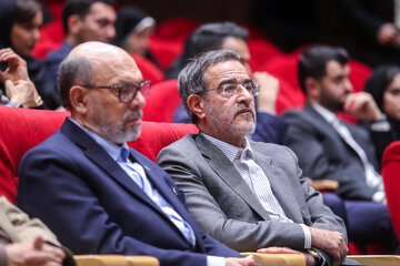 علی منتظری، رییس جهاد دانشگاهی در مراسم افتتاحیه کنگره بین‌المللی رویان