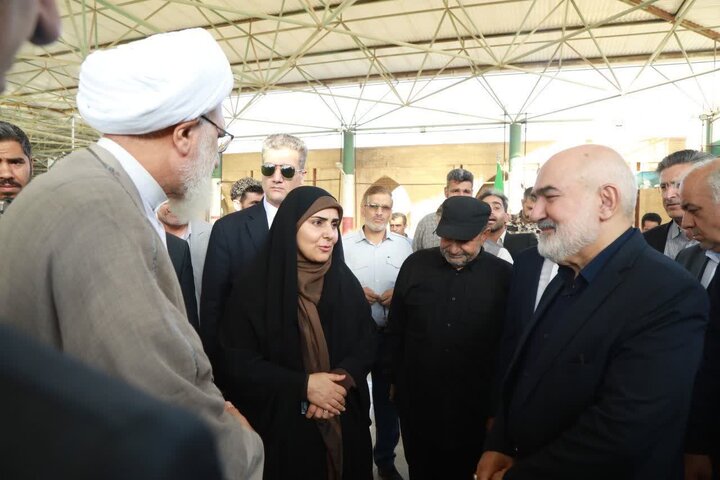 وزیر راه و شهرسازی به خوزستان سفر کرد