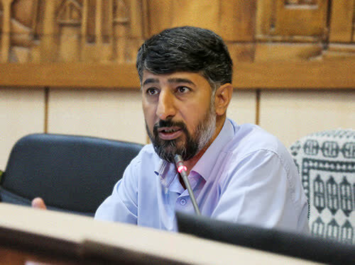 عضو شورای شهر یزد:صیانت از حقوق شهروندان، محور نظارت بر ساخت‌وسازهای شهری باشد