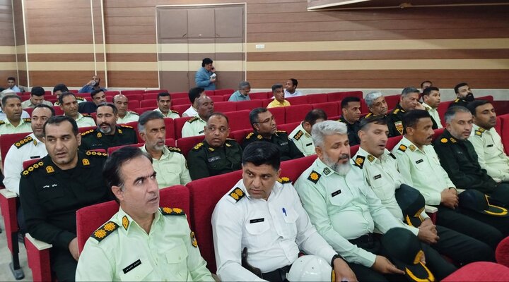 فرمانده انتظامی هرمزگان: امنیت و توسعه بر یک رکن اساسی به نام مردم استوارند