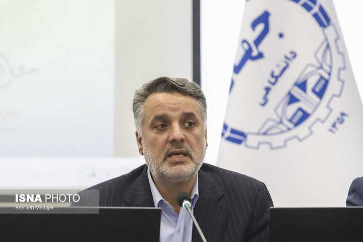 معاون فرهنگی و دانشجویی وزارت بهداشت: جهاددانشگاهی زنده است چون فرهنگ در آن زنده است