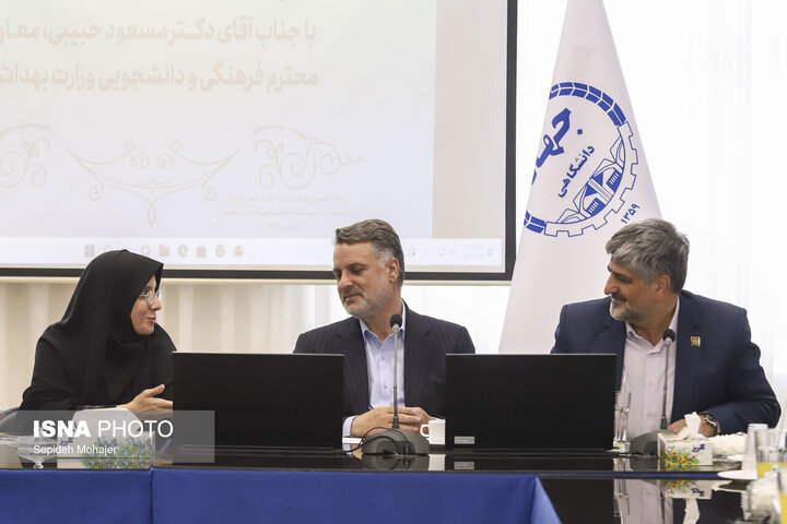معاون فرهنگی و دانشجویی وزارت بهداشت: جهاددانشگاهی زنده است چون فرهنگ در آن زنده است