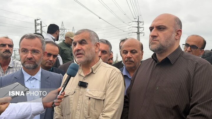 نایب‌رئیس مجلس: مجلس و دولت در خط مقدم مقابله با جنگ اقتصادی‌اند