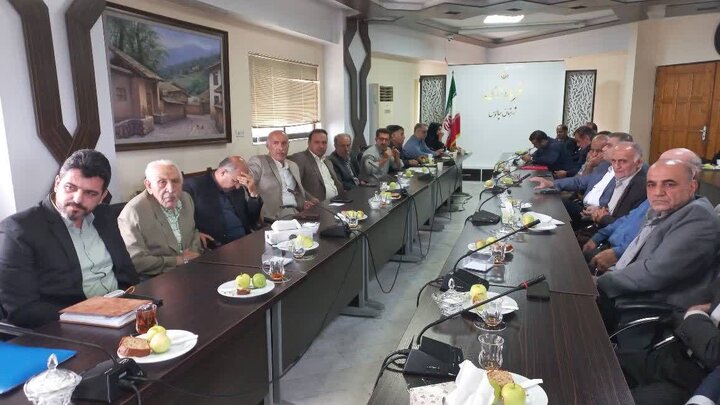 در نشست فعالان اقتصادی، سیاسی و اجتماعی چالوس با مشاور رئیسجمهور چه گذشت؟