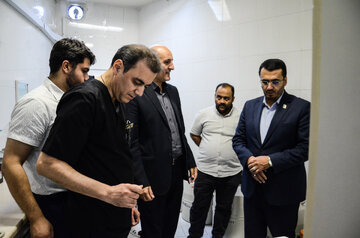 بازدید نماینده مردم تبریز از مرکز درمان ناباروری جهاددانشگاهی آذربایجان شرقی