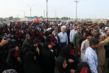 مراسم تشییع پیکر شهدای حمله جنایتکارانه آمریکا به یک مراسم عروسی در شهرستان سیریک - کوهستک