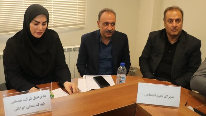 از ایمنی کارگاهها تا بازنشستگی؛ دغدغههای جامعه کارگری و کارفرمایی گرمسار بررسی شد