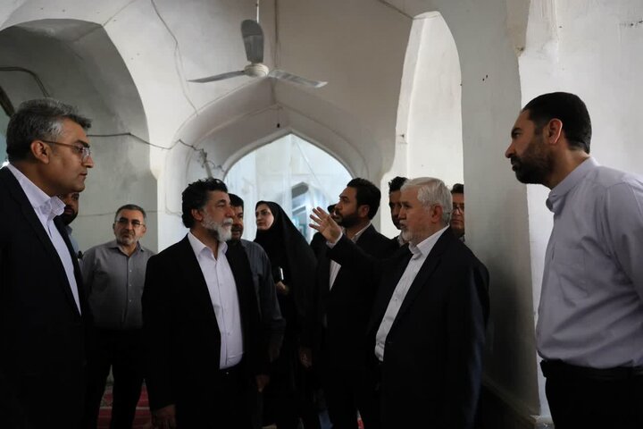 مرمت مسجد جامع و مسجد خان جهرم با حفظ اصالت تاریخی بناها انجام می‌شود
