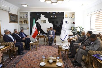 آثار جنایات جنگی دشمن در لامرد و لار مستندسازی و به عنوان سند تاریخی حفظ شود