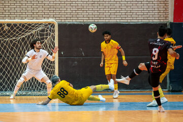 هفته سوم لیگ برتر فوتسال ایران؛ دائم پناه مشهد - پالایش نفت بندرعباس