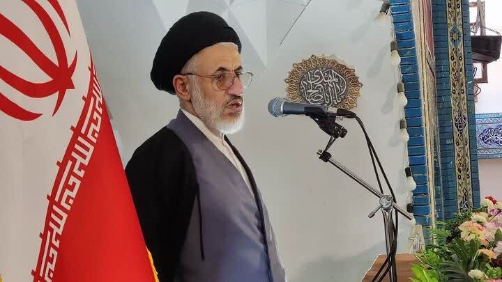 امام جمعه موقت بیرجند: جامعه متحد، مهم‌ترین پشتوانه در شرایط حساس است