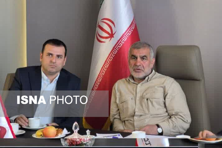 نیکزاد: رفع موانع تولید و تأمین برق پایدار صنایع پیگیری شود