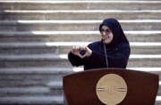 ببینید/ماجرای قلب نشان دادن سخنگوی دولت چه بود؟