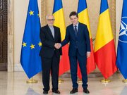 تقدیم استوارنامه سفیر جدید ایران به رئیس جمهور رومانی