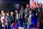 مادر اکبر عبدی: روح پسرم را شاد کردید