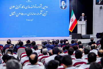 محمدرضا عارف، معاون اول رئيس جمهور در دومین جشنواره توانمد‌سازی و کار آفرینی علوی