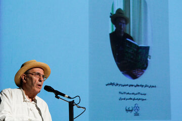 جواد مجابی در رونمایی از کتاب « نود سال نوآوری در هنر تجسمی ایران » _ 1395/3/24