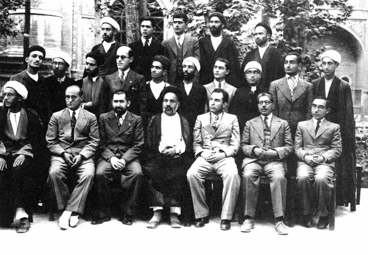 جهان ذهنی بدیع‌الزمان فروزانفر