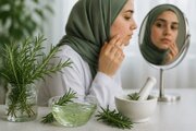 رزماری در برابر آکنه؛ آیا یک گیاه می‌تواند رقیب درمان‌های رایج شود؟