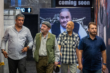سیدجواد هاشمی و حمید جبلی در مراسم چهلمین روز درگذشت اکبر عبدی