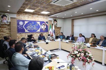لزوم هم‌افزایی منطقه آزاد اروند و دستگاه‌های اجرایی برای تسهیل کسب‌وکار و حل مسائل مردم