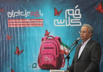 استاندار:‌ سیستان و بلوچستان را نباید با ادبیات محرومیت تعریف کرد/توسعه مدارس شبانه‌روزی