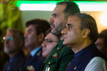 عمران احمد صدیقی سفیر پاکستان در تهران در مراسم روز دفاع پاکستان