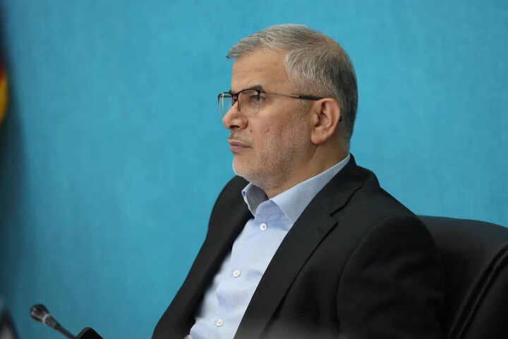 استاندار البرز: حساب واحدهای تولیدی باید در بانک‌های استان متمرکز شود